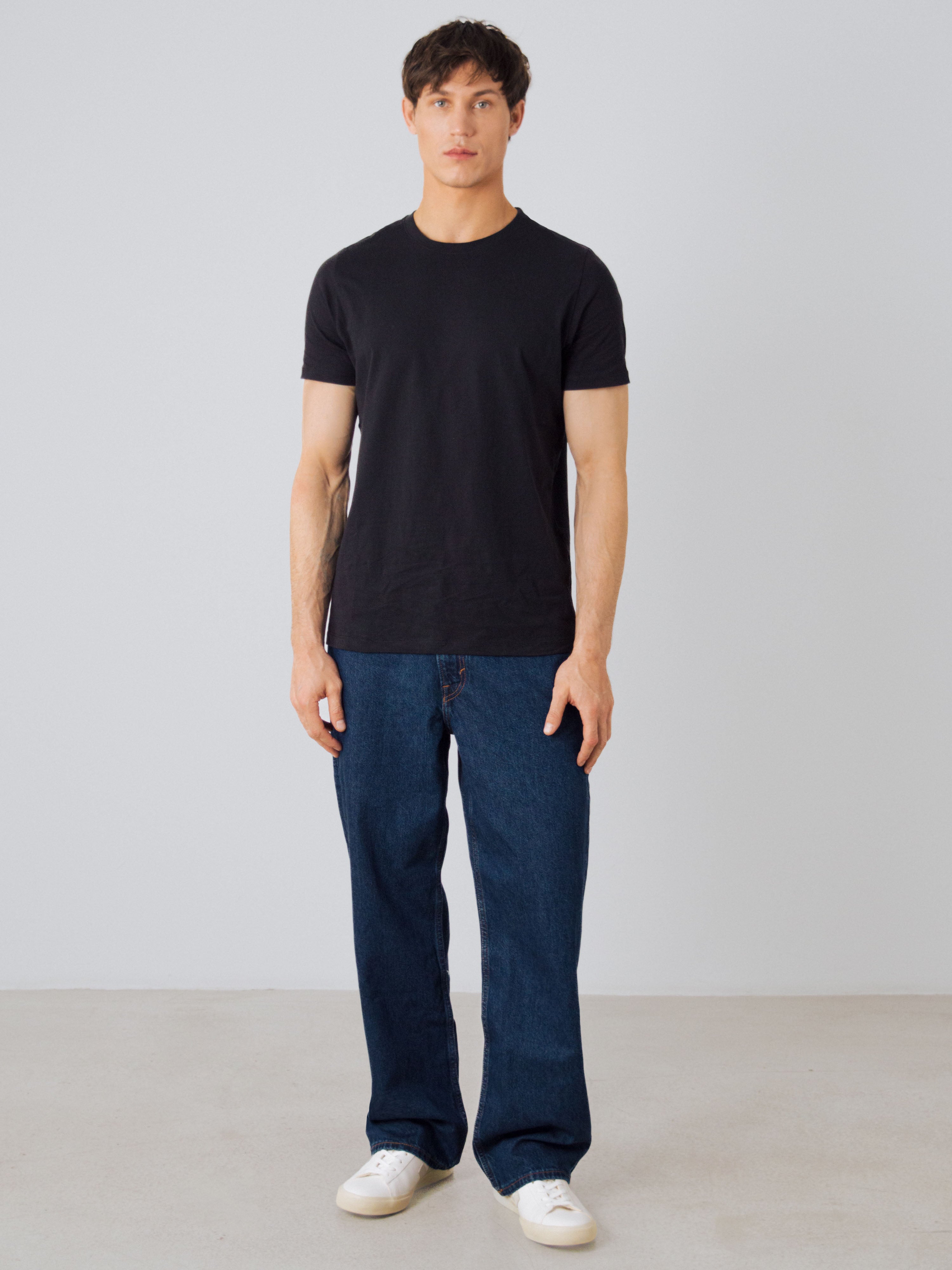 Men Basic T-shirt