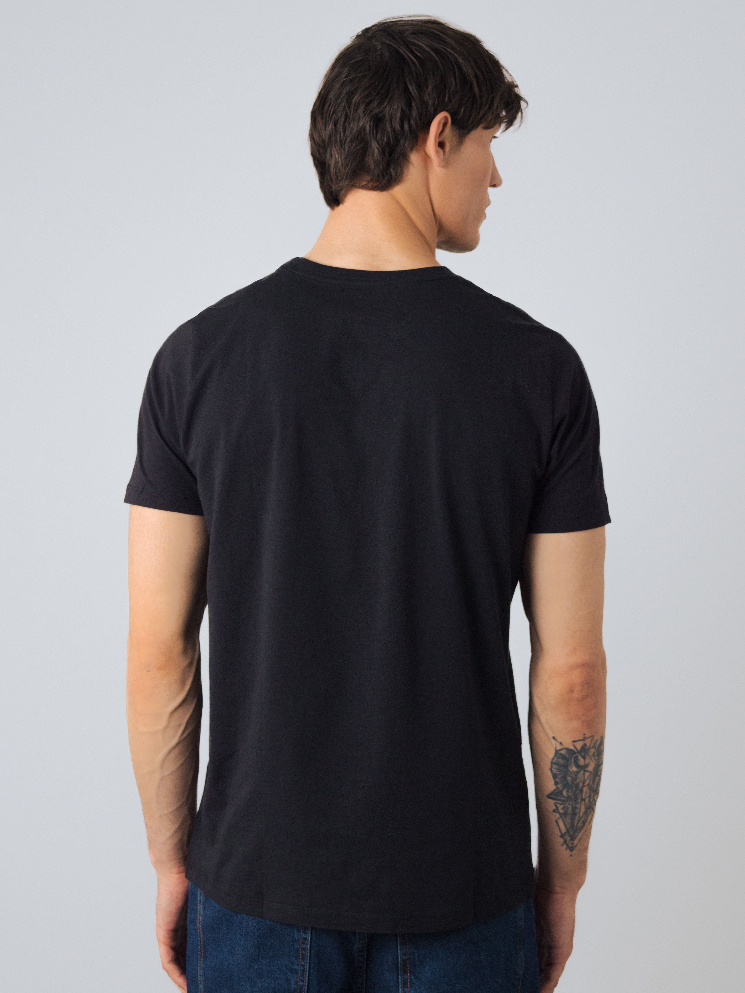 Men Basic T-shirt